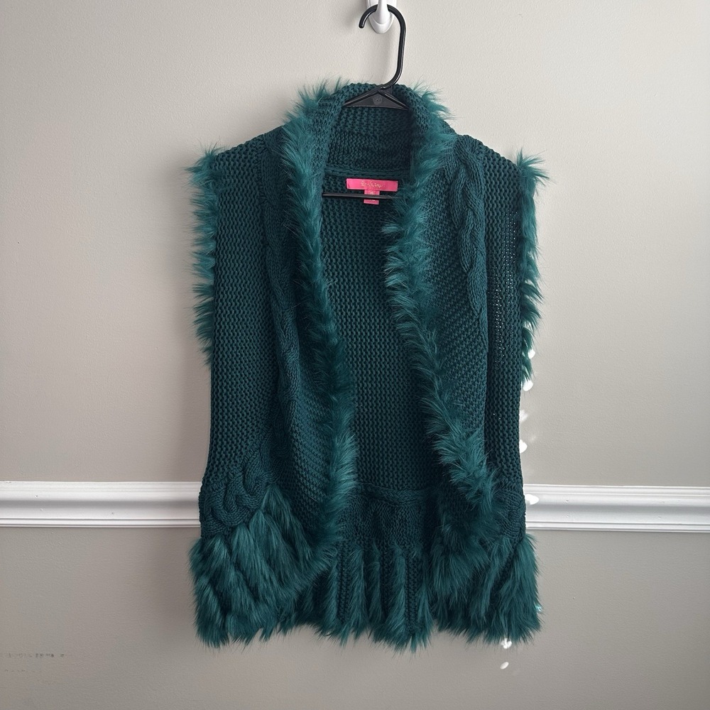 Lilly Pulitzer Torini Vest Cable Knit Sweater Faux Fur Trim M Teal Green Chunky